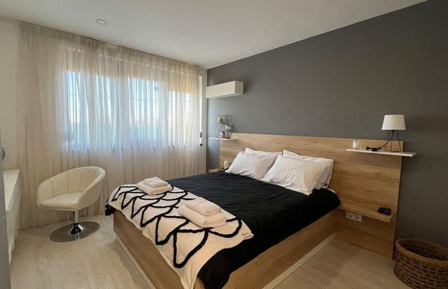 Luxurious Beach House With Wi-fi and Parking - Photo 7