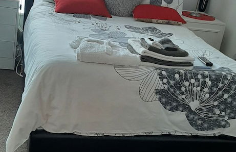 Modern Apartment Minutes From Central London, UK - Foto 14