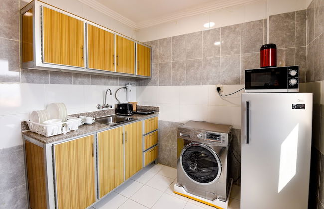 GrandInn Hotel Apartments - Photo 13