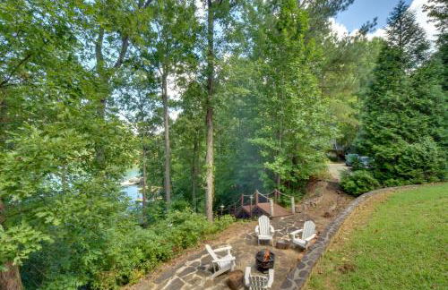 Lakefront Six Mile Vacation Rental with Dock - Foto 30