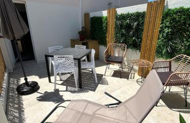 Le Crépuscule Terrace, beach - Photo 12