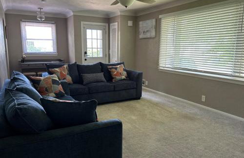 Charming House, just a short walk to downtown - Foto 35