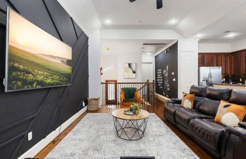 Modern Luxury Townhome in Uptown Galleria - Foto 22