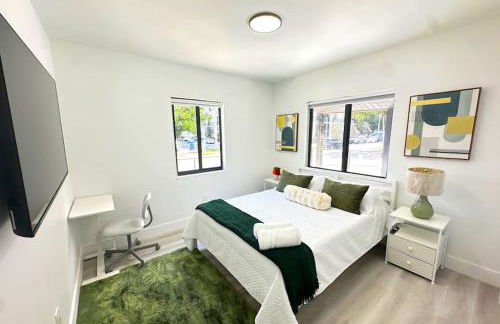 Stay Where Miami Comes Alive - Photo 5