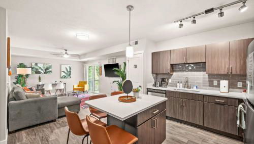 Bright 2BR SLC Apt Hot Tub Parking - Foto 3