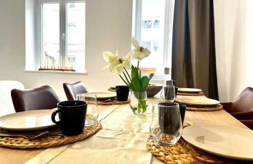 Design Apartment - Parking - Kingsize-Bett - 2x Bad - Zentrum - Foto 20