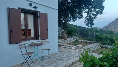 Imellos - Photo 1, Garden view