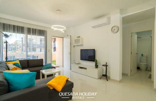 Beautiful Modern Apartment 200mts from Beach Torre Horadada - Foto 2