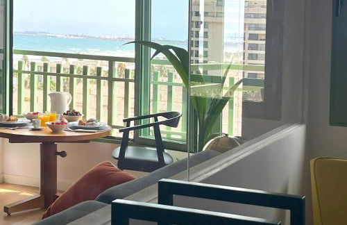 Stylish well-connected beachfront flat - Foto 11