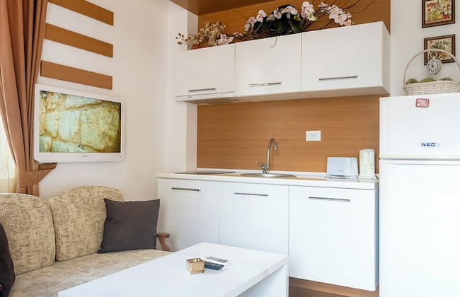 Mon Tour apartments - Photo 7