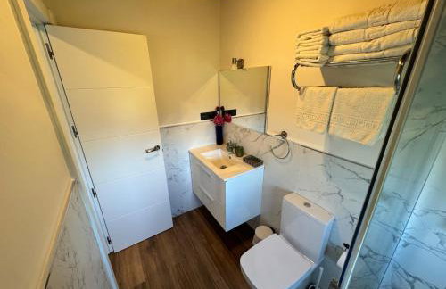 APARTAMENTOS LOS MANZANOS - Photo 16