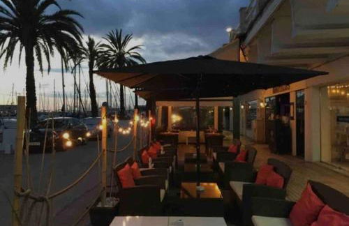 Casa familiar en la playa con piscina - Foto 49