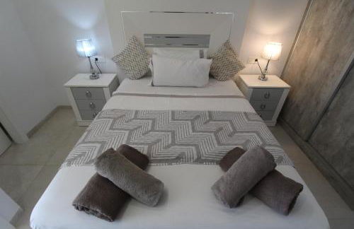 Fabulous Villa with private pool & large roof solarium - Foto 11