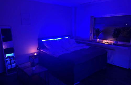 Relax Oasis with 65 SmartTV, Kitchen and Balcony - Foto 8