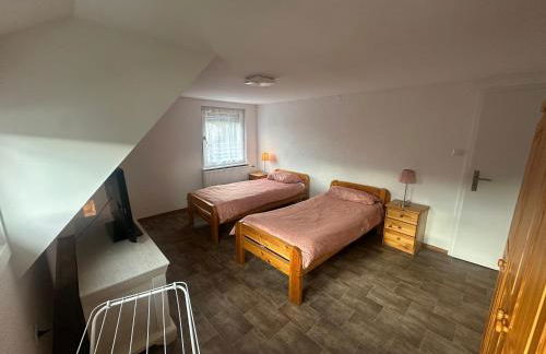 Ferienwohnung - Monteurzimmer am Aartalssee Bischoffen - Photo 14