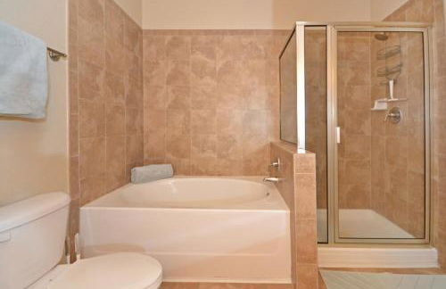 Radiant Condo 3 Bedroom Condo by RedAwning - Foto 21