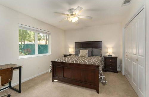 Acorn House - Charming house in green heaven with pool table with lovely backyard - Foto 19