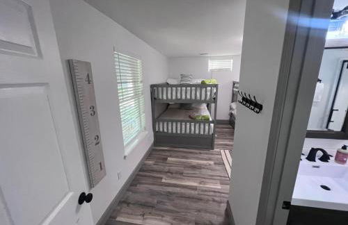 Springhurst Serenity Fresh 4BR Getaway - Foto 23