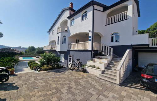 Apartments Villa Lora - Foto 2