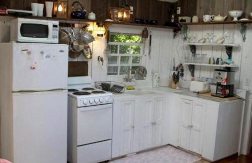 Charming Cottage Rental on a Private Beach in Cape Cod, Massachusetts - Foto 28