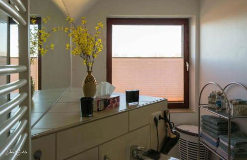 Große Unterkunft zum Wohlfühlen - Foto 28