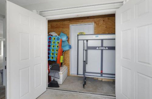 Waterfront Luxury Home With Pool And Boat Dock 3 Bedroom Home by RedAwning - Foto 61