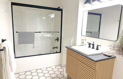 Group House Sleeps 26 THE ATTIC - 2 Miles to Cedar Point - Foto 21