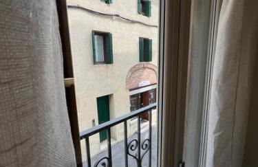 Ca' Del Vecio, in centro storico, Piazza Garibaldi - Foto 2