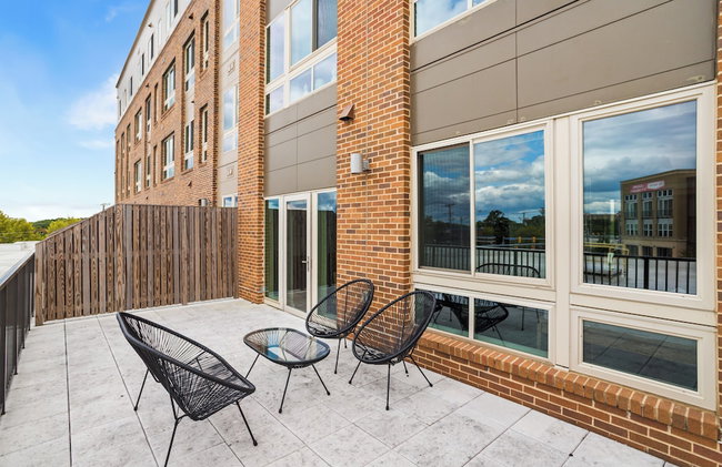 Huntington Apartments near Huntington Metro - We Host - Photo 64