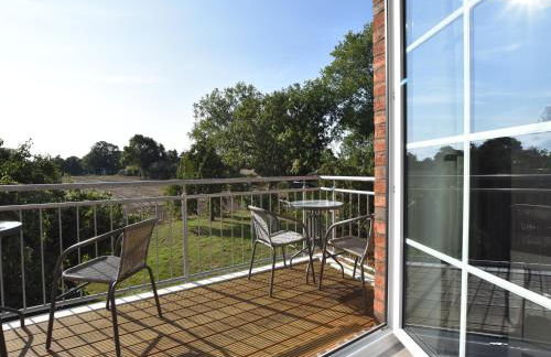 Charming Apartment in Oldenburg in Holstein with Terrace - Foto 12