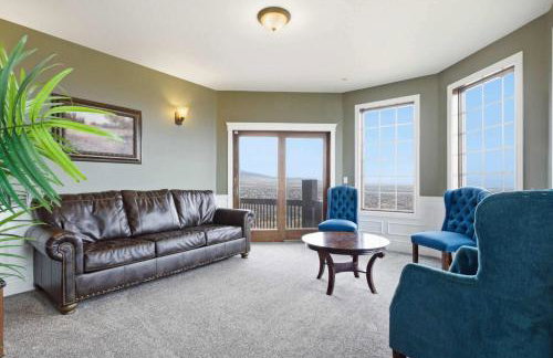 Private Family Home with Hot Tub - Foto 38