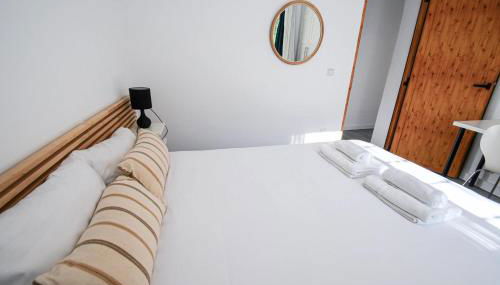 A 5 min del Aeropuerto e IFEMA - Foto 3, towels, wardrobe