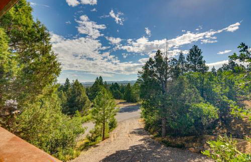 Alton Cabin with Deck about 2 Mi to Dixie Natl Forest! - Foto 35