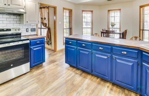 3 Mi to Downtown Roswell Home with Patio and Yard - Foto 6