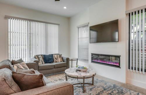 Modern San Antonio Vacation Rental with Rooftop Deck - Foto 1