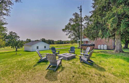 Upscale Country Home with Fire Pit in Taneytown! - Foto 1