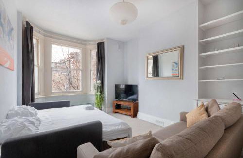 1 bed Clapham Junction apartment - Foto 9