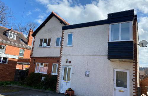 Spacious first floor apartment in the centre of Church Stretton with free parking - Foto 10