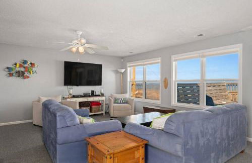 OBX 4BR Oceanfront Cottage - Foto 11