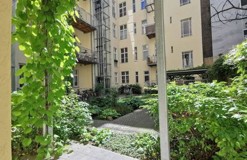 LANG Li by ROCKCHAIR Apartments l SUPERHOST Status l 2 Bedrooms Boxspringbeds in City Center - Cozy Family & Business Flair welcomes you! - Foto 10