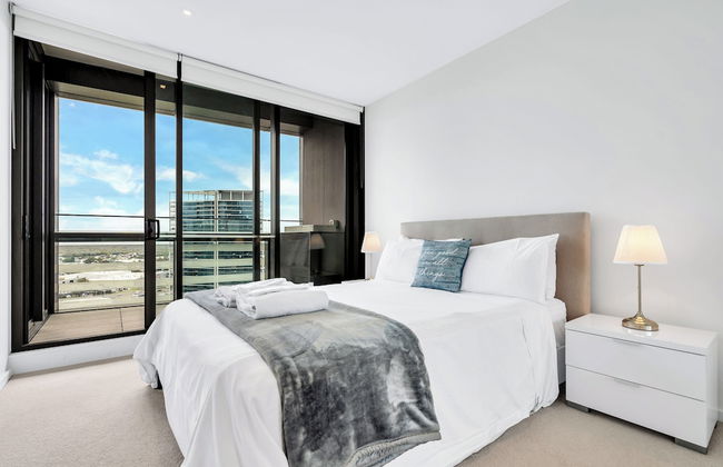 Melbourne Lifestyle Apartments - Best Views on Collins - Photo 23