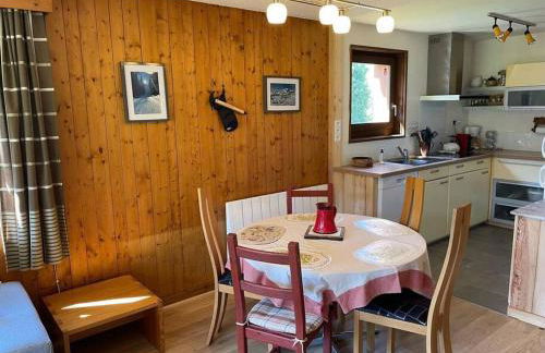 Charming Bright Spacious Village Walk to lift Hike - Foto 23