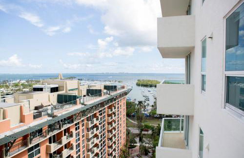 Deluxe Studio in Coconut Grove City and Bay views Includes Parking - Foto 10