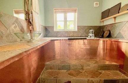 House on the Brooks Self catering Holiday let South Downs West Sussex Sleeps 14 - Foto 8