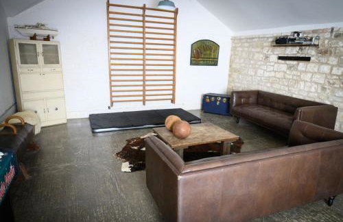 The Barn House - Swimming Pond,Jacuzzi,Chicks! - Foto 15