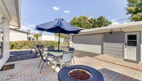 Hot Tub & Fire Pit: Serene Clifton Retreat! - Foto 2