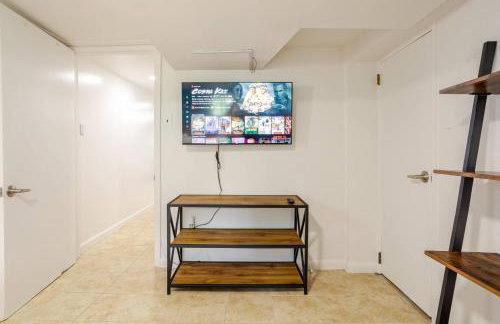 Big City Life: 1BR Apt wNetflix Easy NYC Access - Foto 13