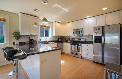 Stylish North Seattle Townhouse- Dual Master Suites - Foto 19