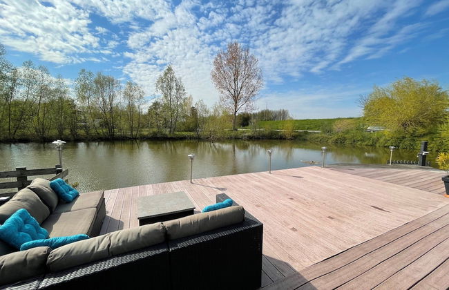 Water Villa in Ooltgensplaat Near Volkerak - Photo 39