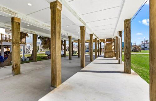 The Purple Pelican - Photo 40